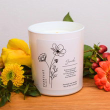 Load image into Gallery viewer, Personalised Birth Month Flower Candle