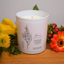 Load image into Gallery viewer, Personalised Birth Month Flower Candle