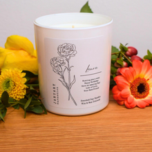Load image into Gallery viewer, Personalised Birth Month Flower Candle