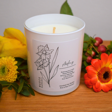 Load image into Gallery viewer, Personalised Birth Month Flower Candle