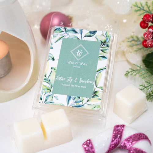 Festive-fig-snowberry-Christmas-Wax-melt-hand-poured-wix-and-wax-ireland-irish-gifts