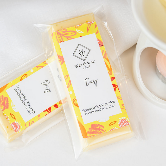 yellow wax melt snap bar Daisy Wax Melt snap bar with fresh floral fragrance – handmade in Ireland by Wix and Wax