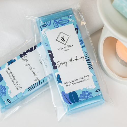 Spring Awakening fragrance blue wax melt bar by Wix and Wax – hand-poured soy blend with a fresh, clean scent, displayed in elegant, eco-conscious packaging.